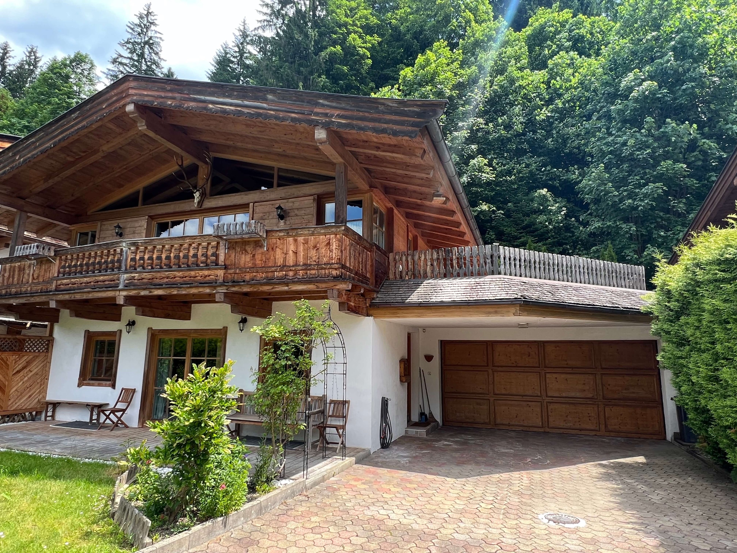 Aussen Ferienhaus Aurach Kaiserblick 71