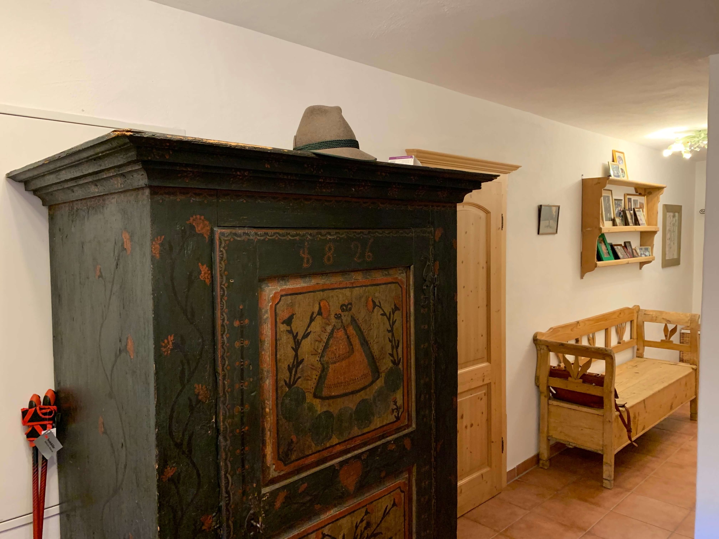 Gang Ferienhaus Aurach Kaiserblick 220