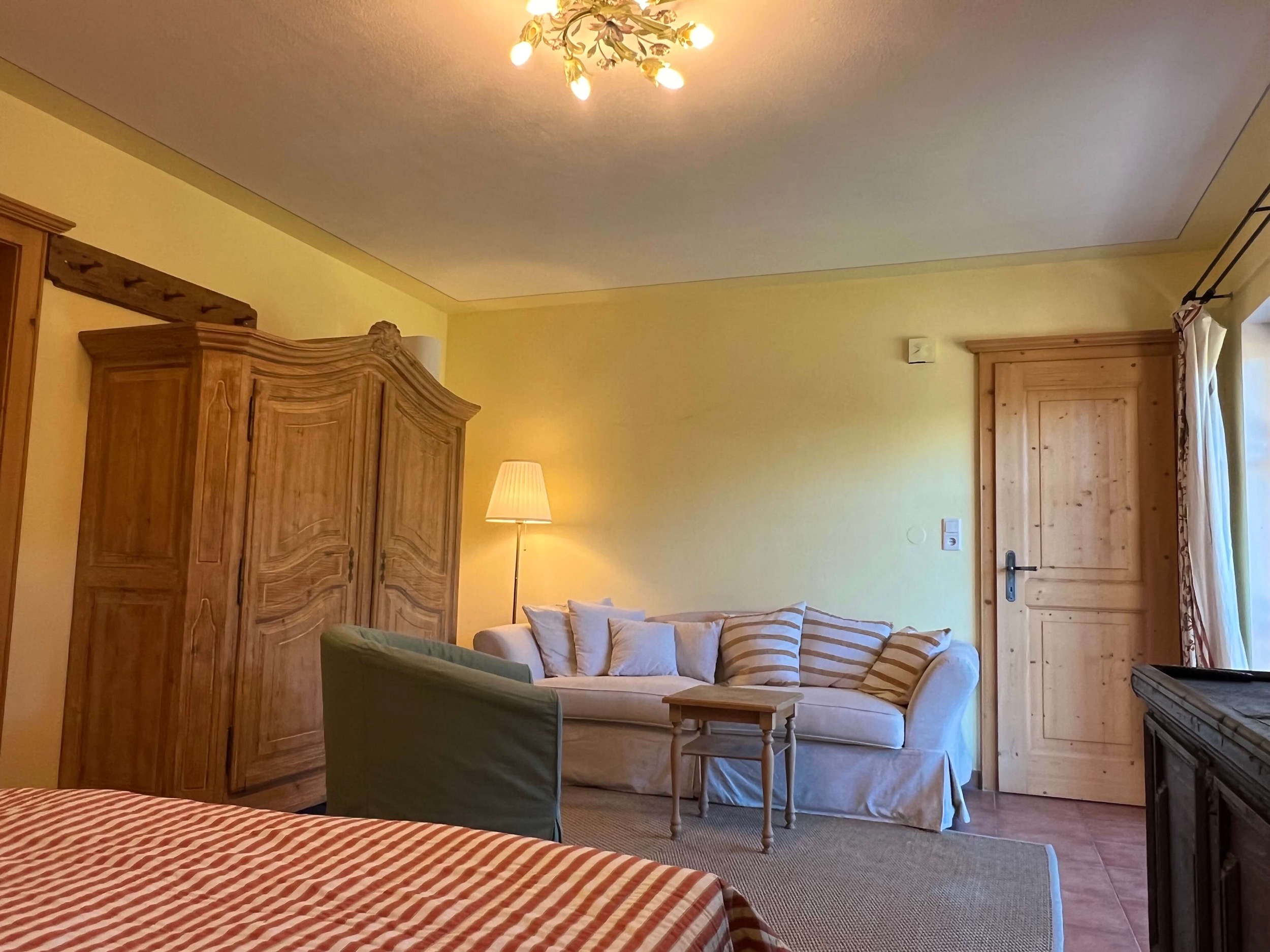 Schlafzimmer Ferienhaus Aurach Kitzbuehl Kaiserblick 12